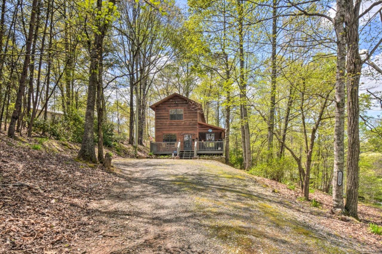 Cozy Hiawassee Cabin With Fire Pit And Mtn Views! ภายนอก รูปภาพ